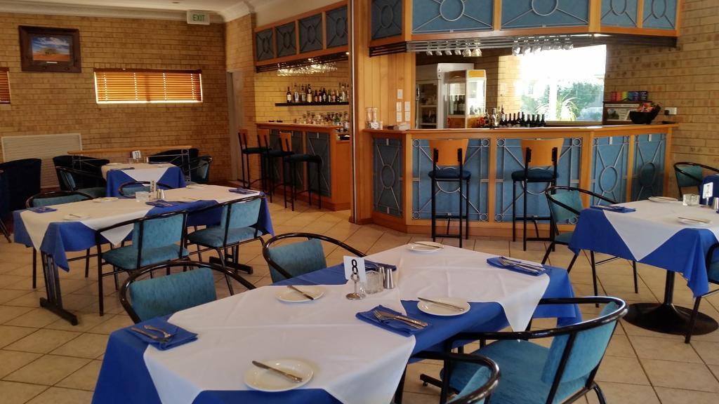 Mulga Country Motor Inn Чарлевил Екстериор снимка